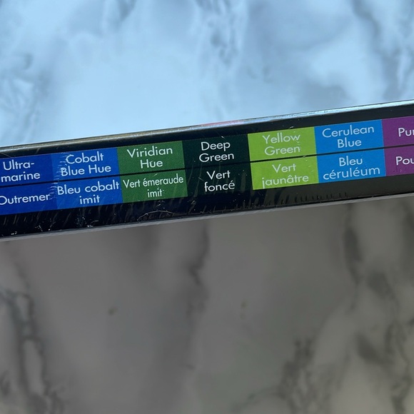 Sakura 18-Piece Koi Assorted Water Color Tube Set - Picture 8 of 11